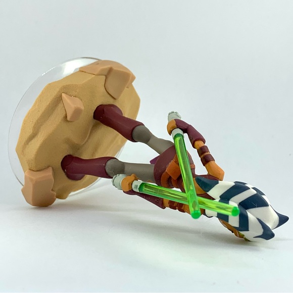 Disney Infinity 3.0 Star Wars Ahsoka Tano Figure Jedi Knight Lightsabers - Picture 8 of 10